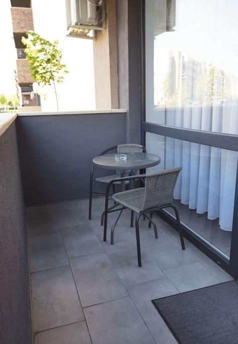Eliza'S Apartment By Oasis Homes Oradea Eksteriør billede