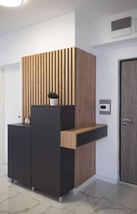 Eliza'S Apartment By Oasis Homes Oradea Eksteriør billede